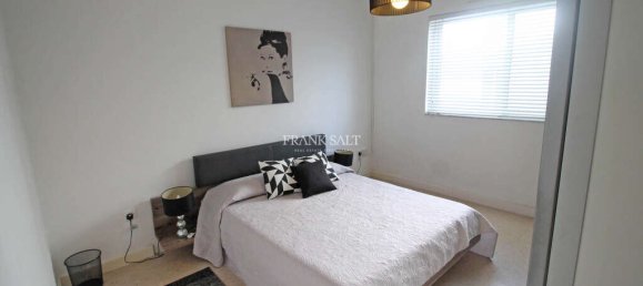 2 bedrooms Apartment in Sliema, Malta No. 8694 11