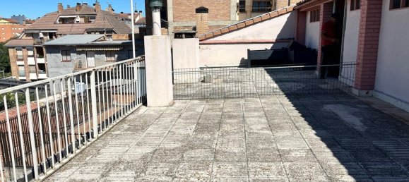 4 bedrooms Apartment in Barbastro, Spain No. 188949 9