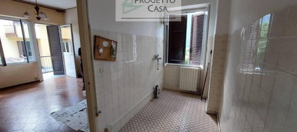 4 rooms Apartment in Omegna, Italy No. 19992 5