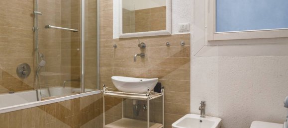 4-Zimmer Wohnung in Milan, Italy, Nr. 240349 27