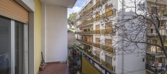 6 rooms Apartment in Messina, Italy No. 39344 9
