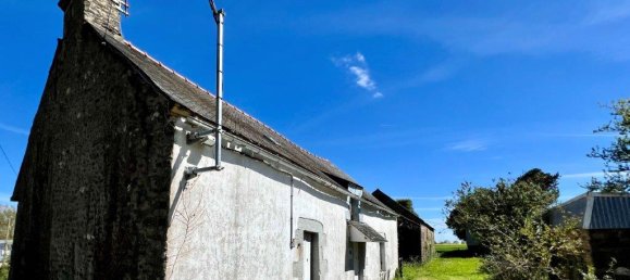 8 bedrooms Commercial property in Pleugriffet, France No. 1858 3