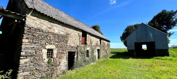 8 bedrooms Commercial property in Pleugriffet, France No. 1858 4