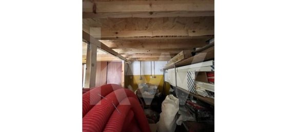 45m² Garage in Lisbon, Portugal No. 64282 10