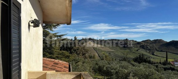 5 rooms Villa in Cropani, Italy No. 29705 18