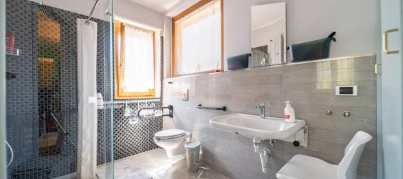 11-salle Villa à Pratola Peligna, Italy No. 171958 3