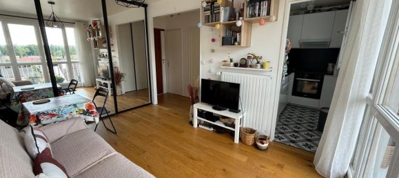 Studio in Antony, France No. 291242 2