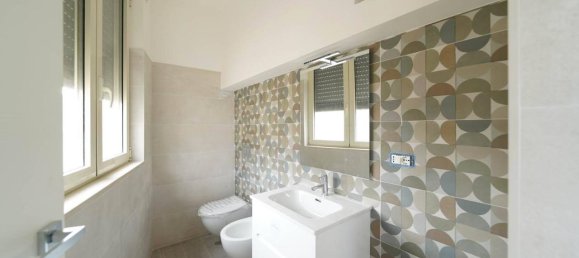 3غرفة شقة في Palo del Colle, Italy رقم 39357 12