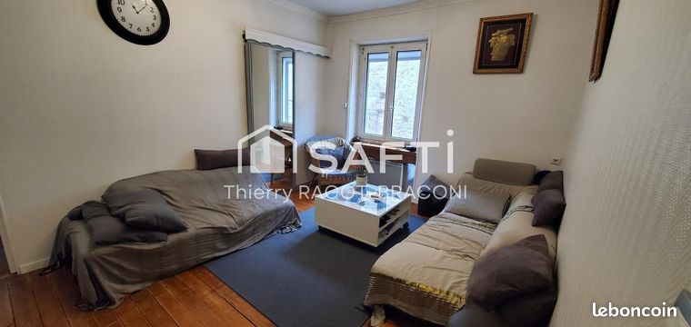 2 bedrooms Duplex in Vaureal, France No. 359150