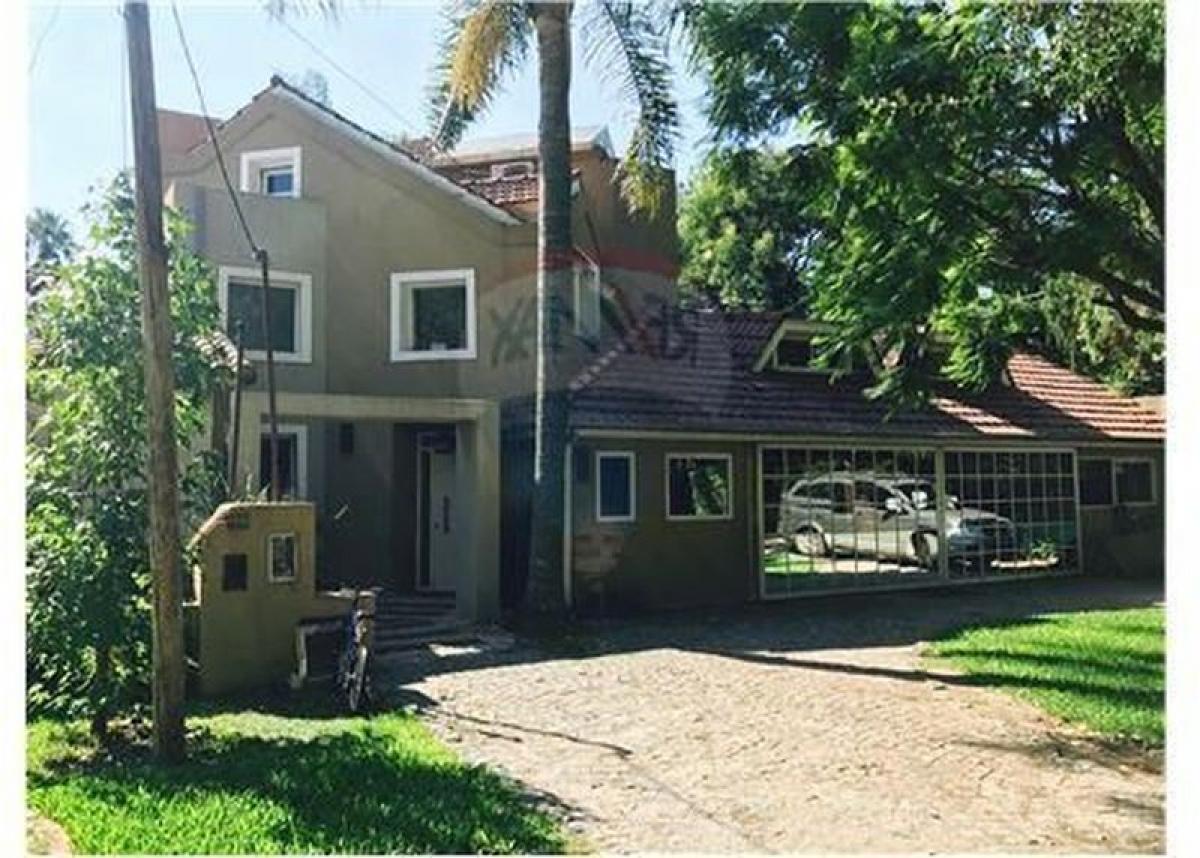 3 bedrooms House in San Miguel, Argentina No. 3936