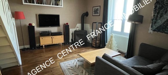 2 bedrooms House in Bourges, France No. 40057 11