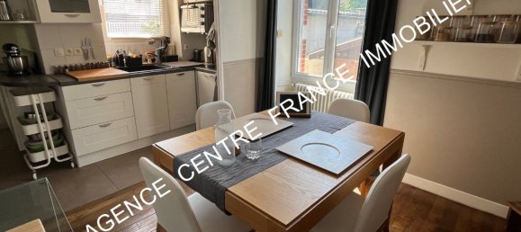 2 bedrooms House in Bourges, France No. 40057 7