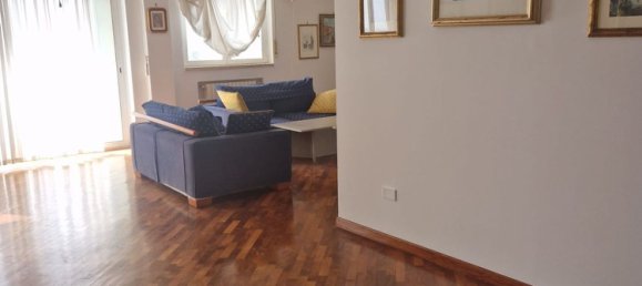 4-Zimmer Wohnung in Taranto, Italy, Nr. 37385 13