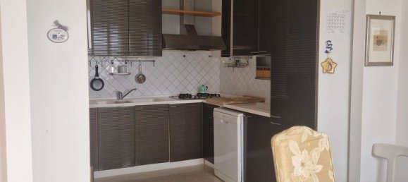 4-Zimmer Wohnung in Taranto, Italy, Nr. 37385 11