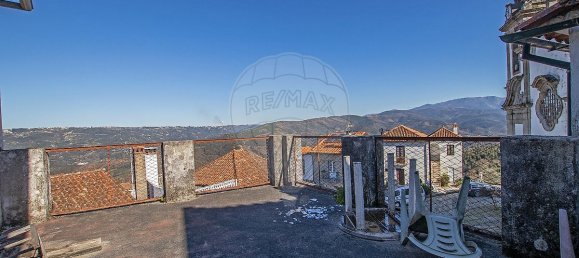 8 bedrooms House in Aldeia das Dez, Portugal No. 16595 13