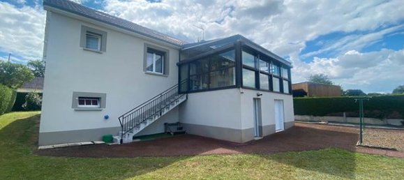 Casa T3 em Mayenne, France N.º 301887 2