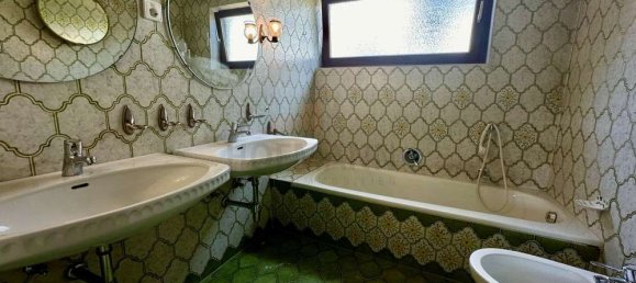 Дом с 5 спальнями в Bad Kissingen, Германия № 77028 18