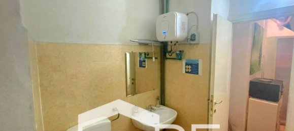 2 rooms Office in Rome, Italy No. 298645 13