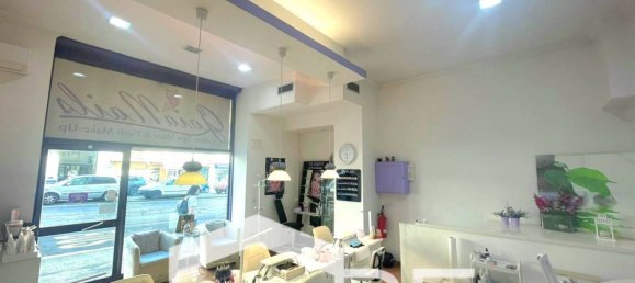 2 rooms Office in Rome, Italy No. 298645 2