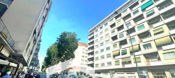 2 rooms Office in Rome, Italy No. 298645 14