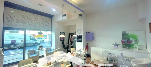 2 rooms Office in Rome, Italy No. 298645 9