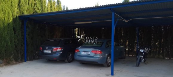 4 bedrooms House in Yecla, Spain No. 94856 4