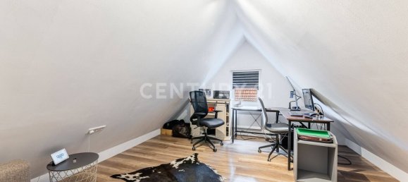 Дом с 4 комнатами в Швабах, Германия № 148133 10