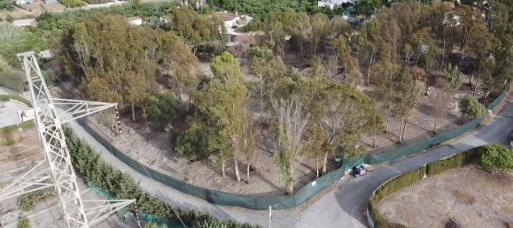  Land in Estepona, Spain No. 191134 6