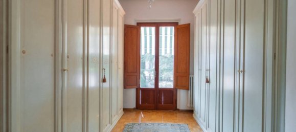 5 bedrooms Villa in Serravalle Pistoiese, Italy No. 143172 14