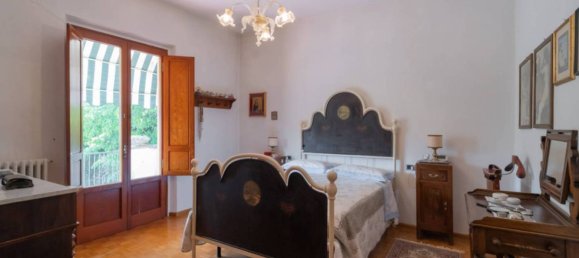 5 bedrooms Villa in Serravalle Pistoiese, Italy No. 143172 13