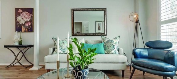 4 bedrooms House in Burlington, Canada No. 939 5