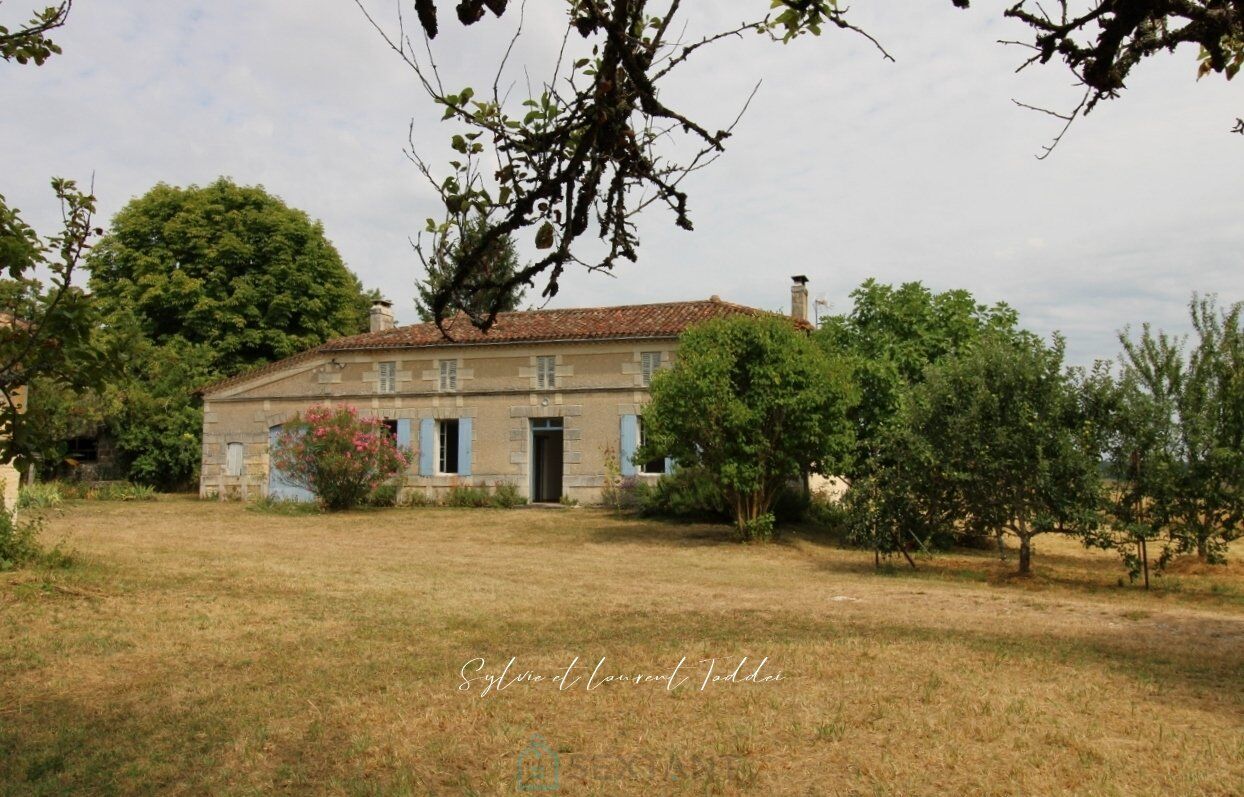 2 chambres Maison à Montendre, France No. 283336