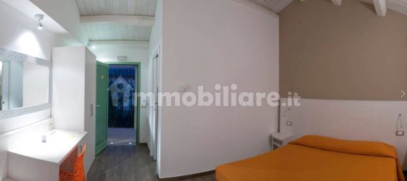 5-Zimmer Gewerbliche Immobilie in Serra de' Conti, Italy, Nr. 225876 24