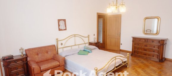6 rooms Apartment in Viterbo, Italy No. 12684 14