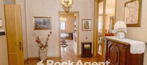 6 rooms Apartment in Viterbo, Italy No. 12684 8