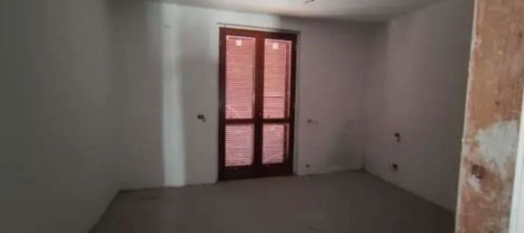 3 rooms Villa in Roncaro, Italy No. 3351 2