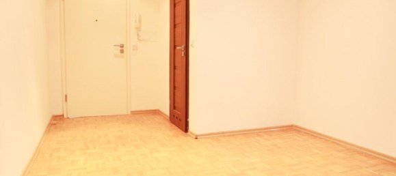 4-salle Appartement à Krefeld, Germany No. 346441 2
