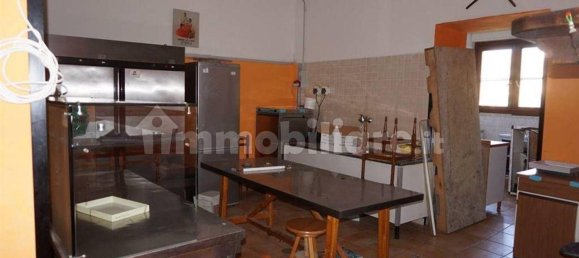 5 rooms Commercial property in Celleno, Italy No. 29231 10