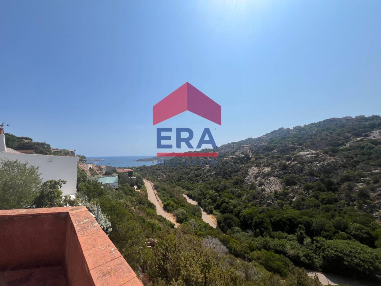3 bedrooms Villa in Arzachena, Italy No. 402909