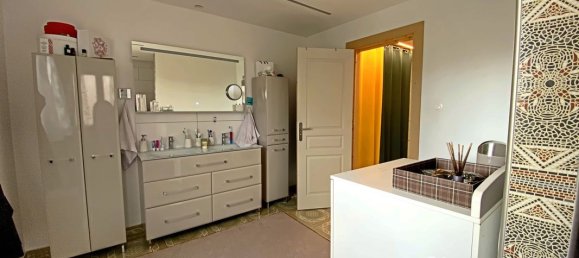 3 Schlafzimmer Haus in Ohnenheim, France, Nr. 212751 4