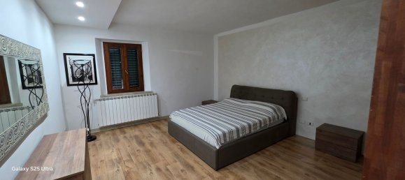 4 bedrooms Apartment in Lastra a Signa, Italy No. 337012 13