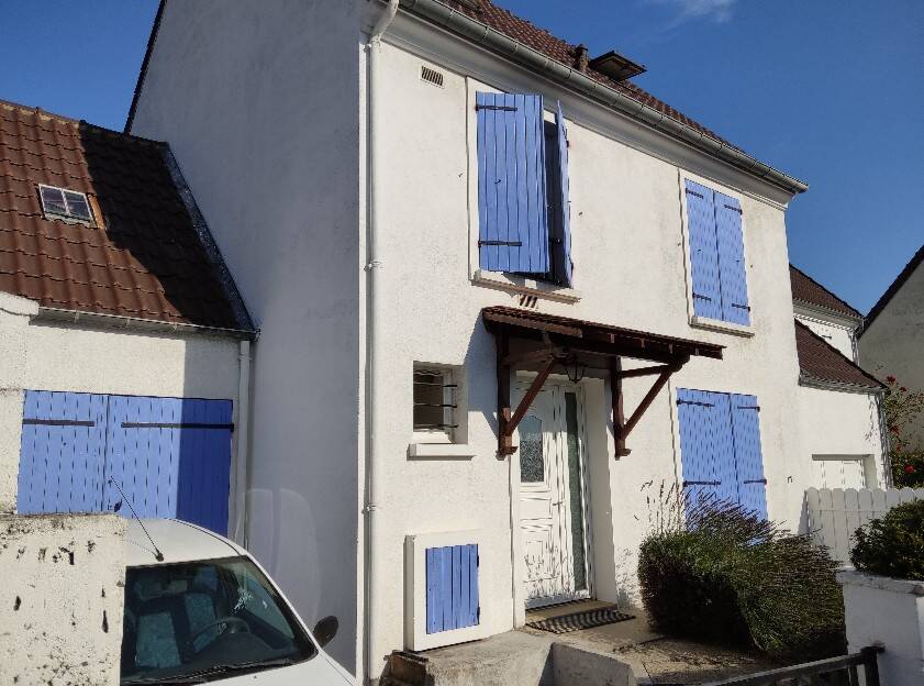 Дом с 5 спальнями в Лонжюмо, Франция № 333654