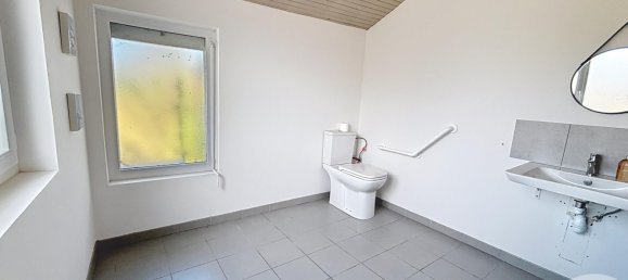 2 bedrooms House in Montpon-Menesterol, France No. 103899 7