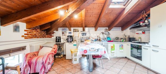 3 rooms Apartment in Medesano, Italy No. 191222 3