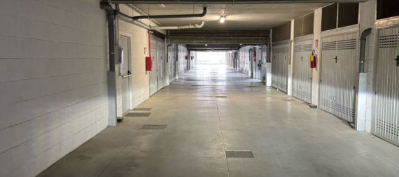 15m² Garage in Rome, Italy No. 251110 2