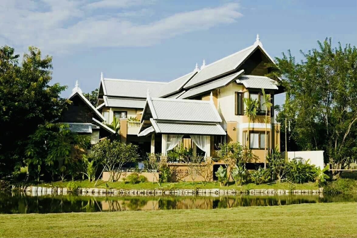 5 bedrooms Villa in Chiang Mai, Thailand No. 75109
