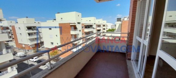 3 Schlafzimmer Wohnung in Moita, Portugal, Nr. 287110 9