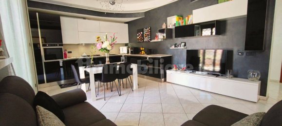 Apartamento de 3 dormitorios en Aprilia, Italy No. 277981 19