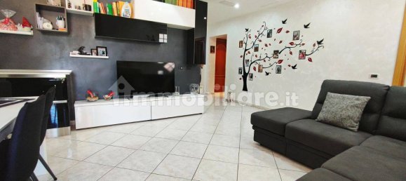 Apartamento de 3 dormitorios en Aprilia, Italy No. 277981 27