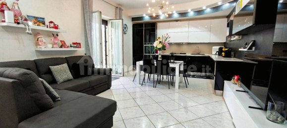 Apartamento de 3 dormitorios en Aprilia, Italy No. 277981 23